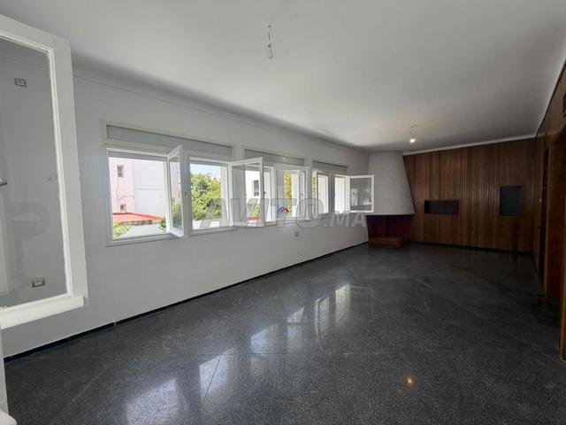 فيلا للإيجار أورانجير الرباط