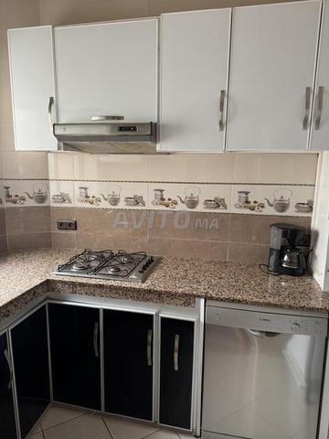 شقة مفروشة بالكامل للبيع - 2