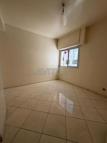 استوديو للإيجار 60 متر مربع بالدار البيضاء، حي لا جيروند - 2