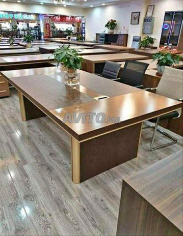 📢 طاولات اجتماعات احترافية - 2