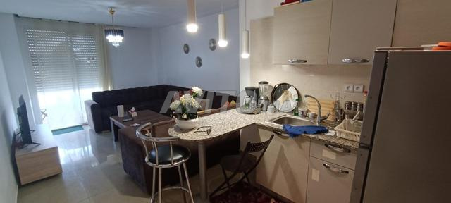 Studio en location longue durée à Islane - 2