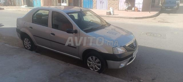 Dacia Logan Essence Manuelle 2008 à Laâyoune - 2