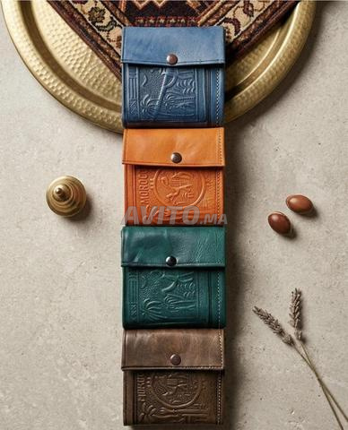 حقائب واكسسوارات جلدية - 2