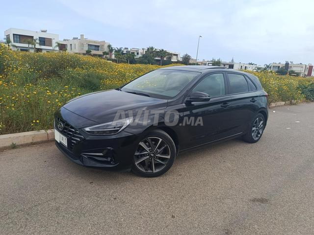 Hyundai i30 Diesel Manuelle 2022 à Rabat - 2