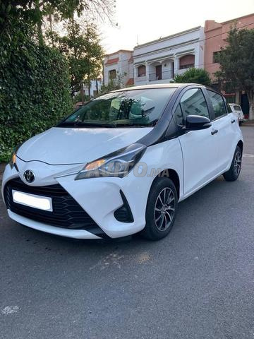 Toyota Yaris Essence Manuelle 2019 à Oujda