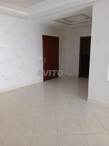 شقة للإيجار بمساحة 140 متر مربع في طنجة - 2