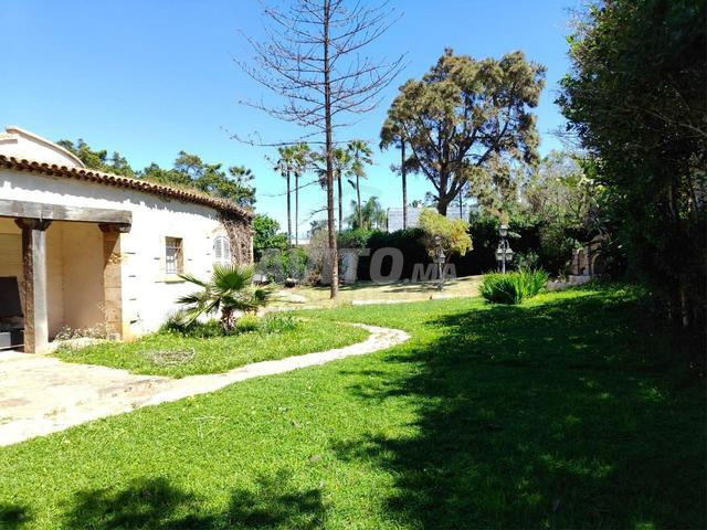 عقار استثنائي للبيع في أنفا سوبيريور - 2