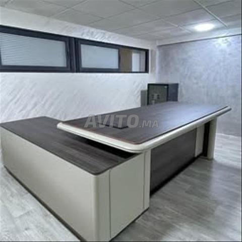 BUREAU AVEC RETOUR ET CAISSON  - 2