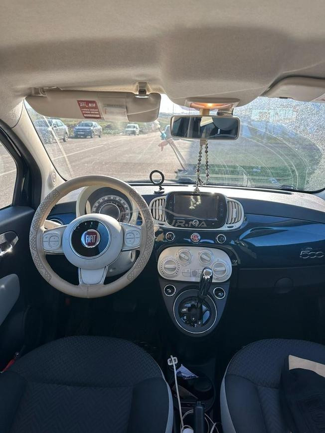 Fiat 500 modèle 2019 mois 11 très bonne état 