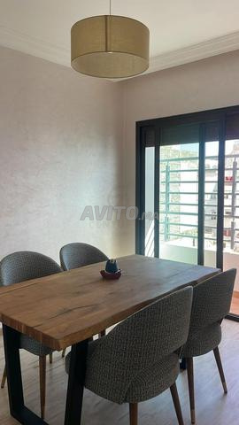 دوبلكس جميل 3 غرف نوم للإيجار حي سقراط - 2