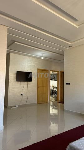 غرفة مع شرفة - 2