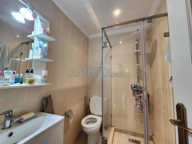 Studio meublé avec terrasse à louer 65 m² Racine - 2