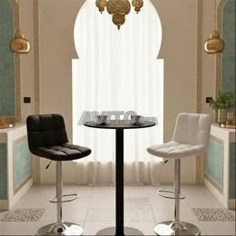 مقعد بار متوفر بسعر جذاب - 2