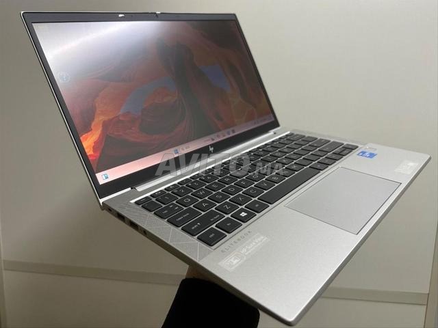 HP EliteBook 830 G8 i5-1135G7/16Go/512Go SSD - 2