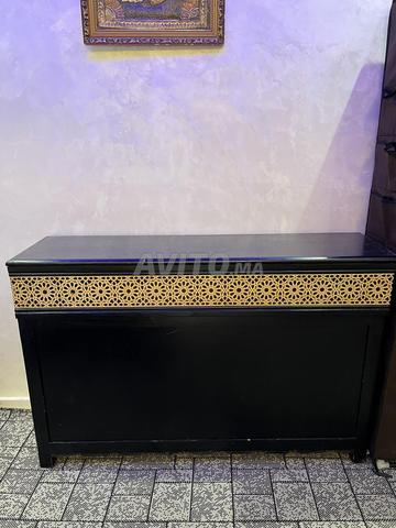 كونسول خشبي مغربي بزخرفة تقليدية للبيع - 2