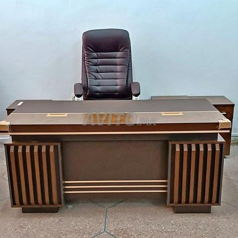 مكاتب VIP مستوردة – هيبة التصميم ورقي الأداء - 2