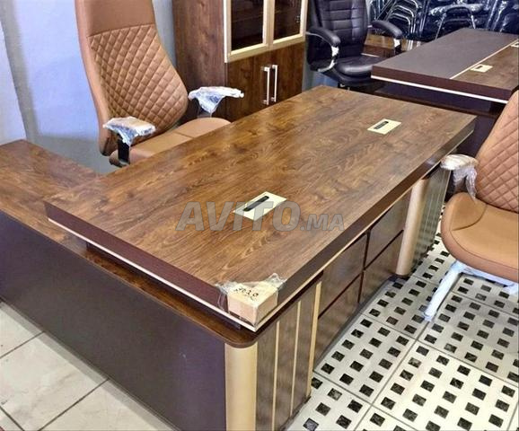 مكاتب VIP مستوردة – أناقة تعكس شخصيتك المهنية - 2