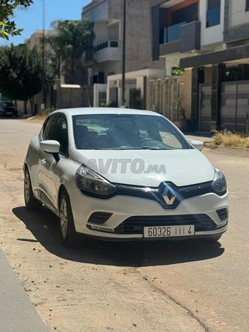 Renault Clio - 2