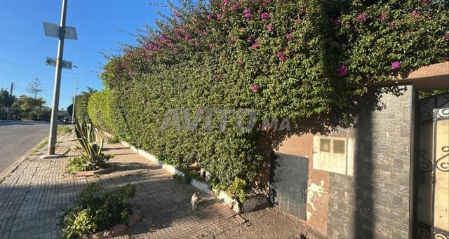 فيلا للبيع بحي وازيس قرب شارع عبد الرحيم بوعبيد - 2