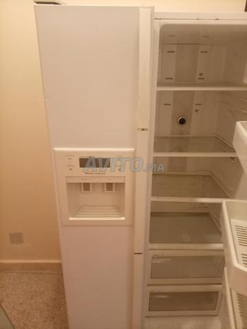 Grande réfrigérateur Samsung à deux portes - 2
