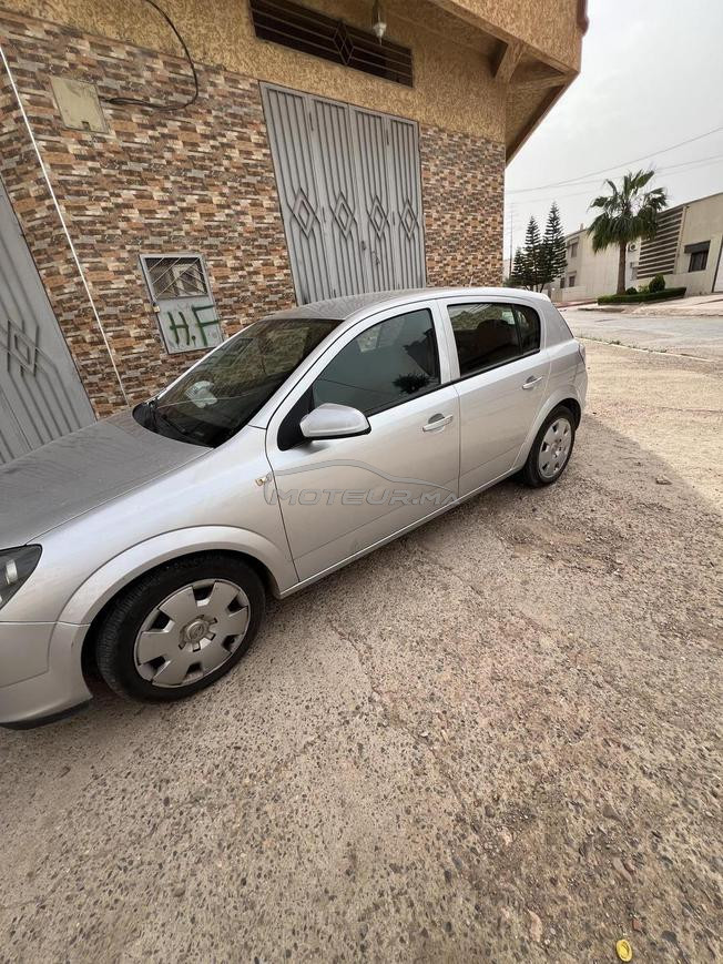 Opel Astra Diesel Manuelle 2004 à Oujda