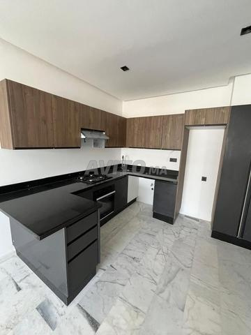 استوديو جديد للمغتربين الموظفين ترام الهرميتاج - 2