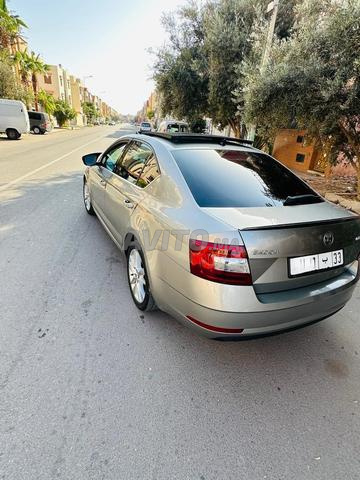 Skoda Octavia Diesel Automatique 2017 à Agadir - 2