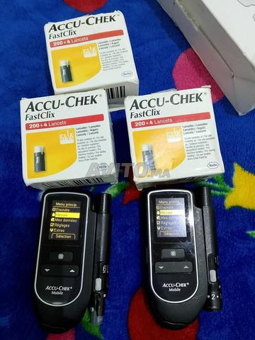 جهاز قياس سكر الدم ACCU CHEK MOBILE - 2