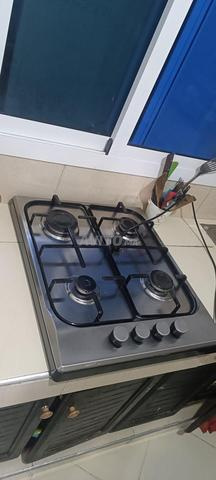 لوح طهي بحالة جيدة طنجة - 2