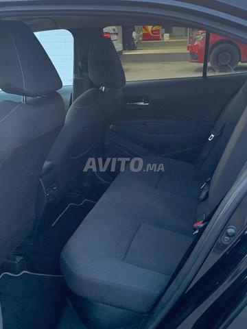 تويوتا كورولا هايبرد برستيج أواخر 2020 - 2