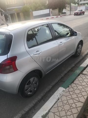 Toyota Yaris essence manuelle 2006 à Meknès - 2