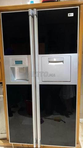 ثلاجة LG