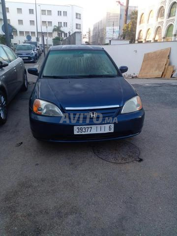 هوندا سيفيك بنزين يدوية 2004 في الرباط - 2