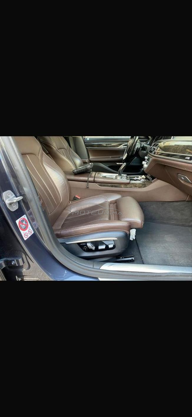 BMW Série 7 LD CARBON CORE avec CARPLAY.