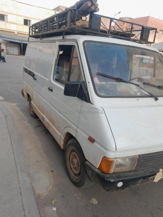 Renault Trafic Diesel  1983 رونو ترافيك موديل 1983