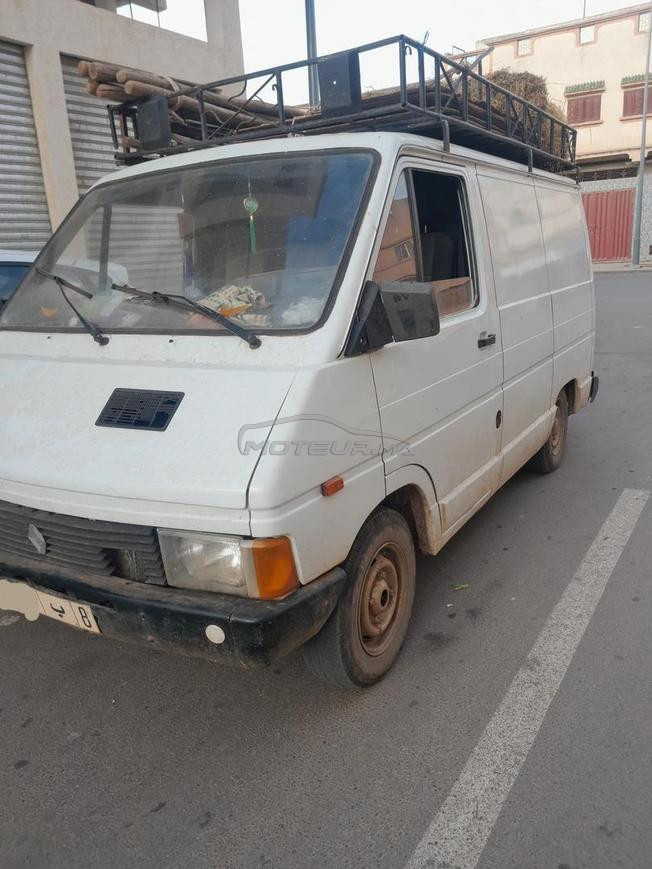 Renault Trafic Diesel  1983 رونو ترافيك موديل 1983