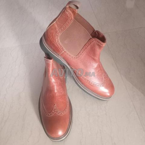 بيع أحذية رجالية إيطالية جديدة