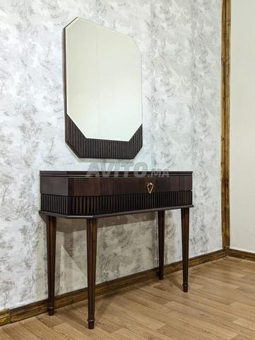 وحدة تحكم أنيقة بجودة ممتازة من الخشب الصلب - 2