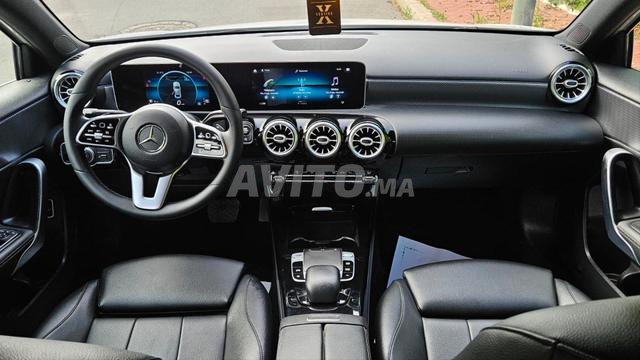 مرسيدس الفئة أ 220 سيدان - 2