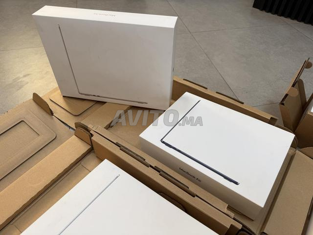 NEUVE MACBOOK AIR 15 M4 16RAM 256GB / MA7AL