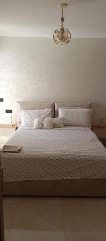 شقة رائعة مفروشة بذوق رفيع