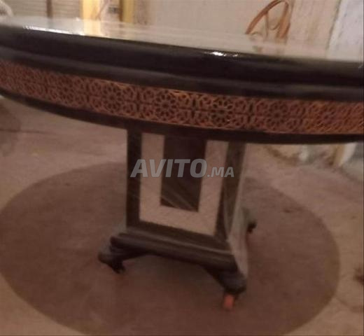 Table avec verre neuve - 2