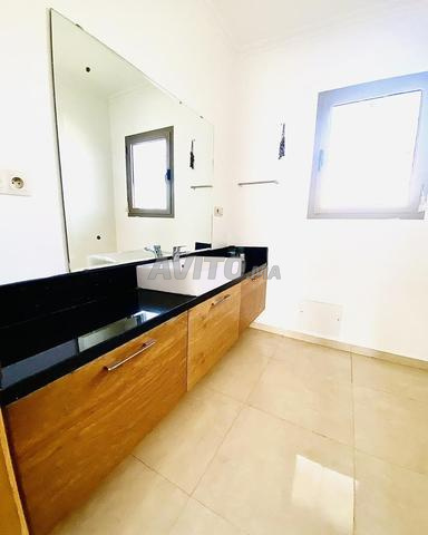 فيلا مع مسبح للإيجار في إيمي ودار - 2