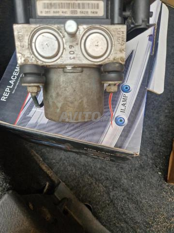 Bloc ABS Bosch à vendre - 2