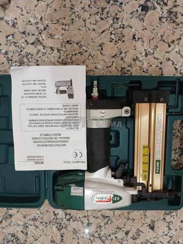 Pistolet à clous en acier - 2