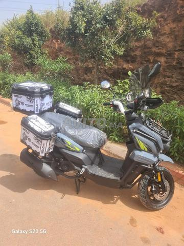 Moteur neuf tout juste acheté, cylindrée 100 - 2