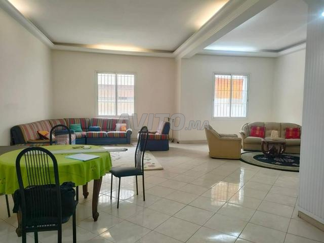 مكتب 76م² وسط المدينة ترام - 2