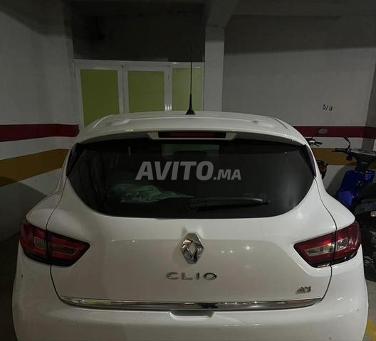 Renault Clio Diesel Manuelle 2015 à Marrakech