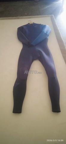 ملابس سباحة مستعملة - 2