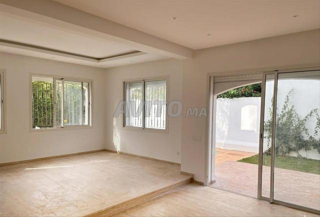 Villa 5 chambres avec piscine jardin haut standing